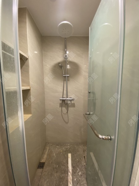 1室1廳 俊發(fā)逸天峰公寓衛(wèi)生間