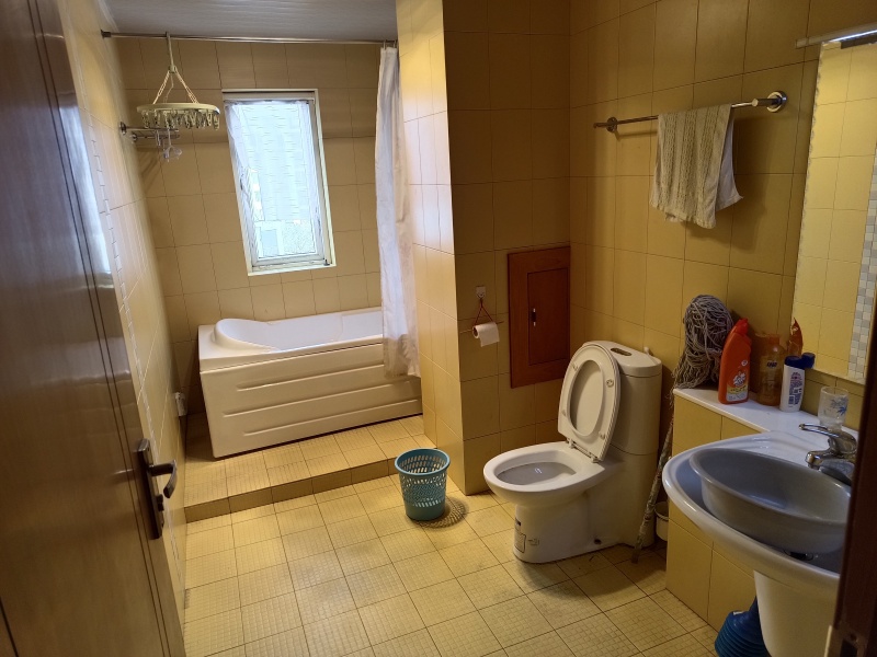 4室2廳2陽臺 湖畔之夢衛(wèi)生間