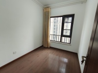 4室2廳2陽(yáng)臺(tái) 中海龍泉公館臥室