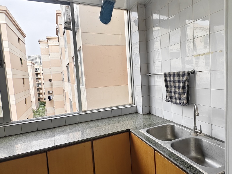 3室2廳 北辰小區(qū)櫻花苑廚房