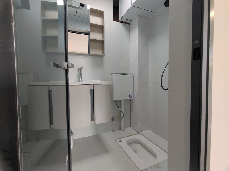 3室1廳1陽臺 省化工研究院宿舍（東風(fēng)東路120號、東風(fēng)東路122號）衛(wèi)生間