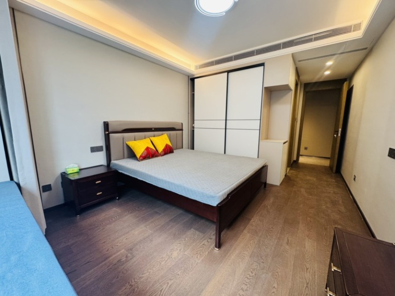 4室2廳2陽臺(tái) 華夏四季三期臥室