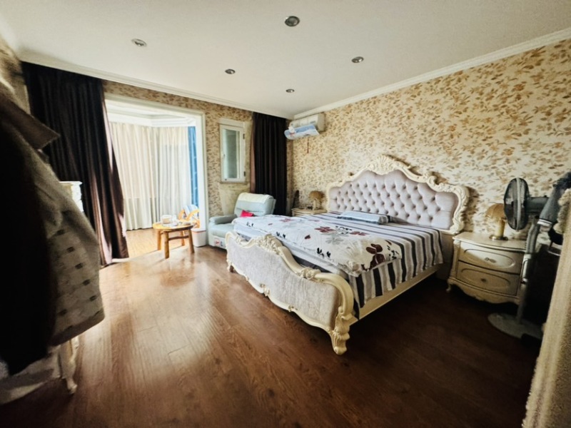 5室3廳2陽(yáng)臺(tái) 滇池衛(wèi)城橡樹(shù)莊園別墅臥室