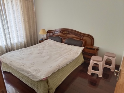 4室2廳2陽臺 湖畔之夢臥室