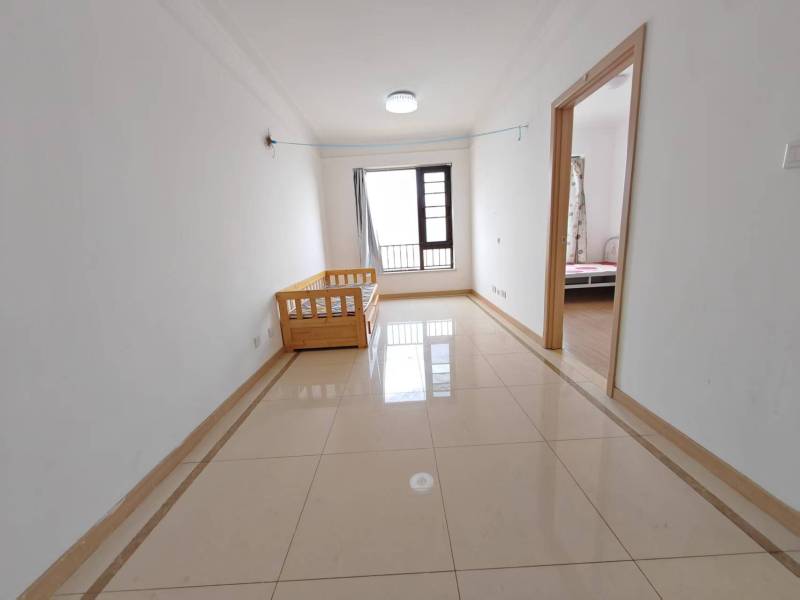 2室1廳1陽臺(tái) 中海學(xué)府路8號(hào)客廳