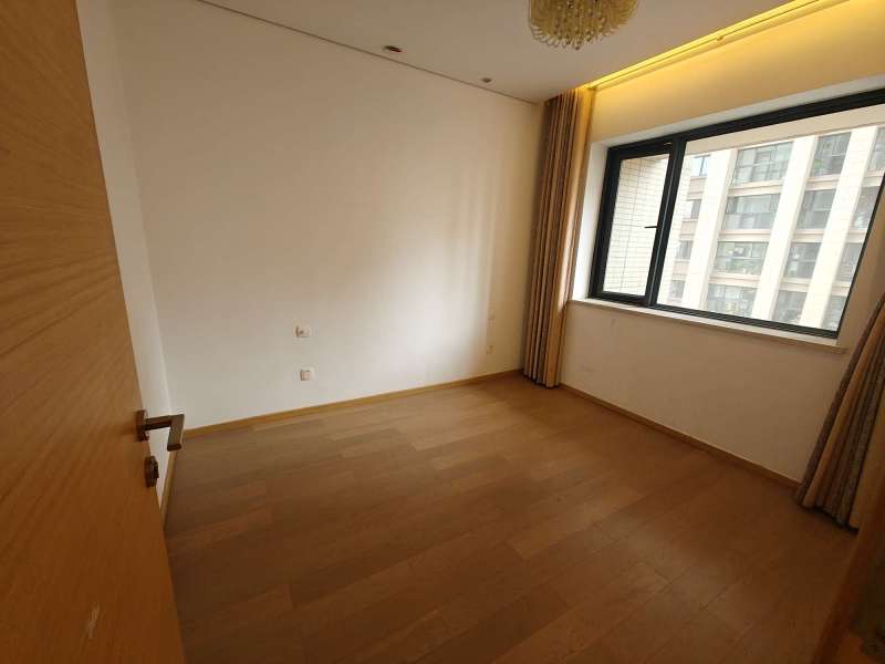 3室2廳 濱江俊園萊茵組團臥室