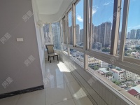 6室3廳3陽(yáng)臺(tái) 金康園陽(yáng)臺(tái)