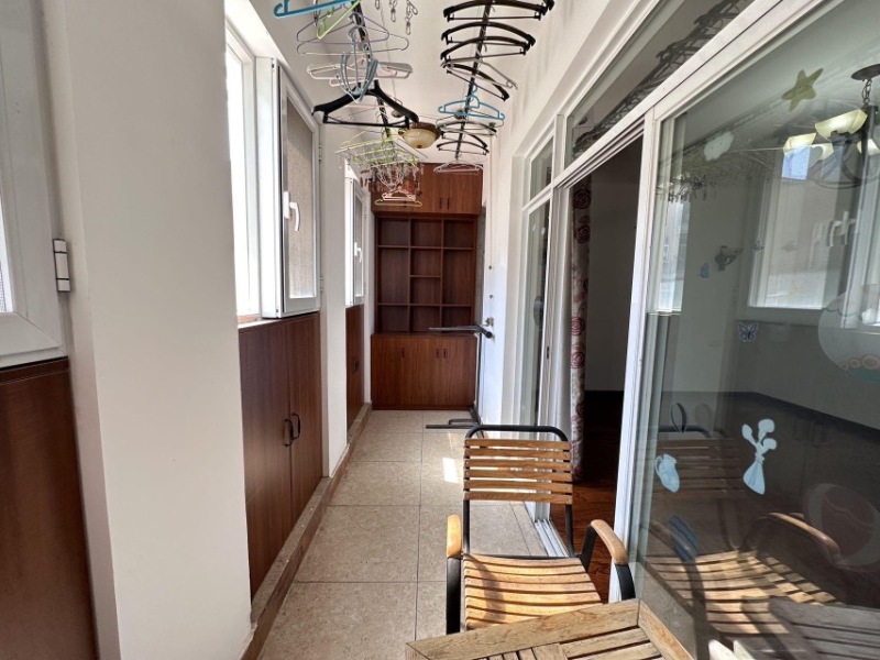 6室2廳3陽臺 東鳴佳苑別墅陽臺