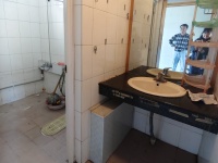 2室2廳1陽臺 昆沙路177號衛(wèi)生間