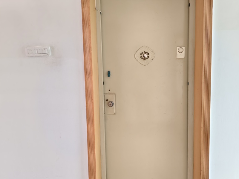 3室2廳 北辰小區(qū)櫻花苑門廳