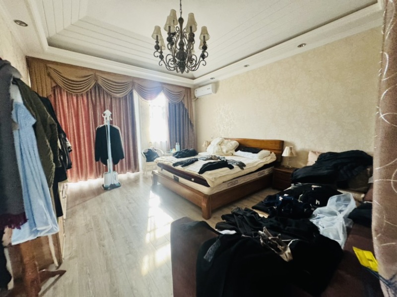 5室3廳2陽(yáng)臺(tái) 滇池衛(wèi)城橡樹(shù)莊園別墅臥室