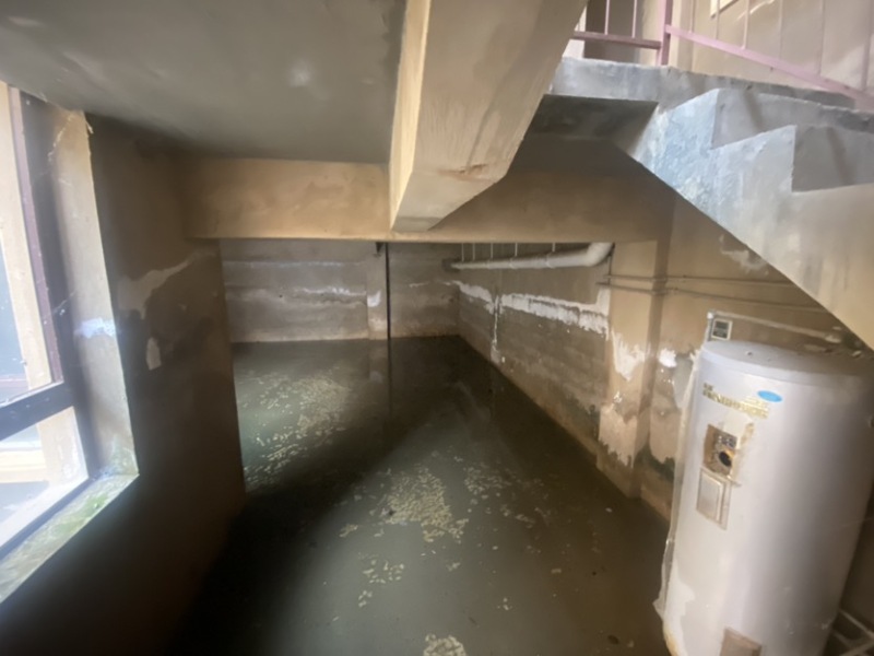 6室2廳4陽(yáng)臺(tái) 滇池衛(wèi)城滟瀾灣別墅廚房