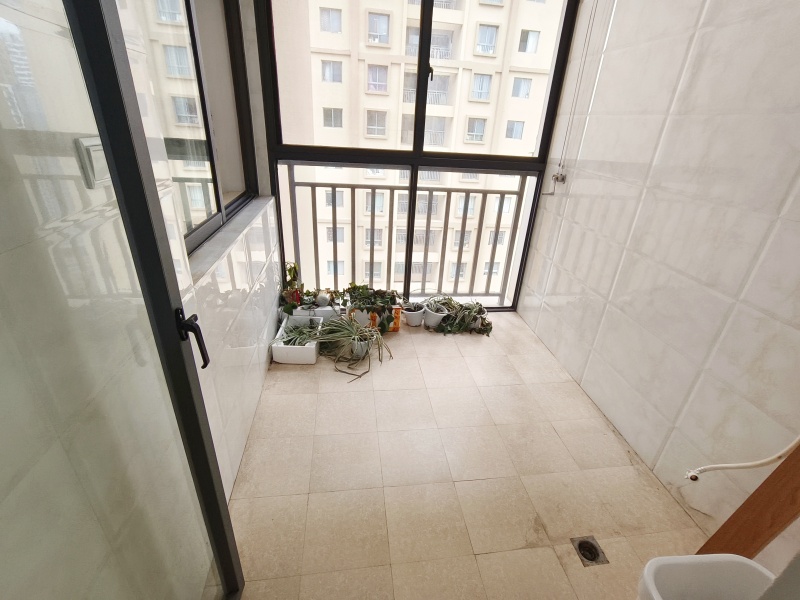 3室2廳1陽臺 溪畔麗景陽臺