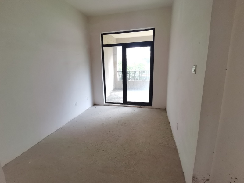 5室2廳 綠地海珀瀾庭別墅臥室