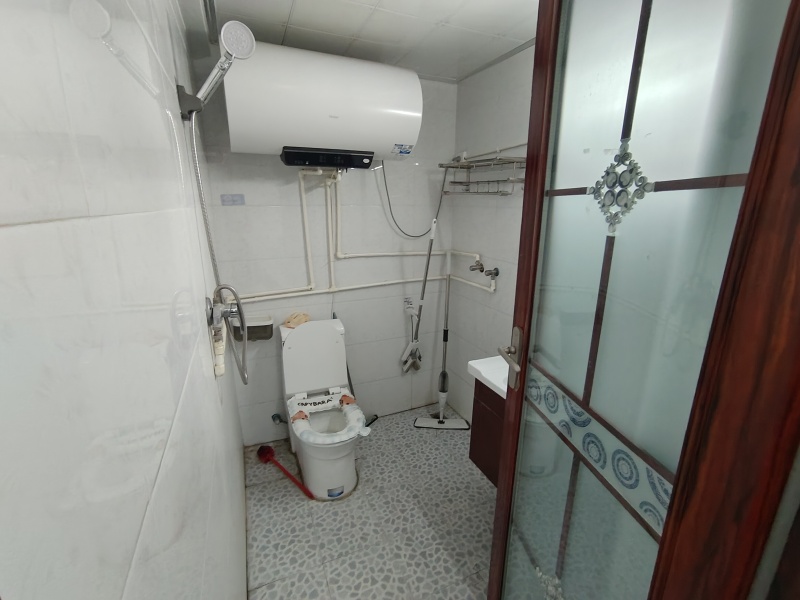 2室2廳 金馬悅城衛(wèi)生間