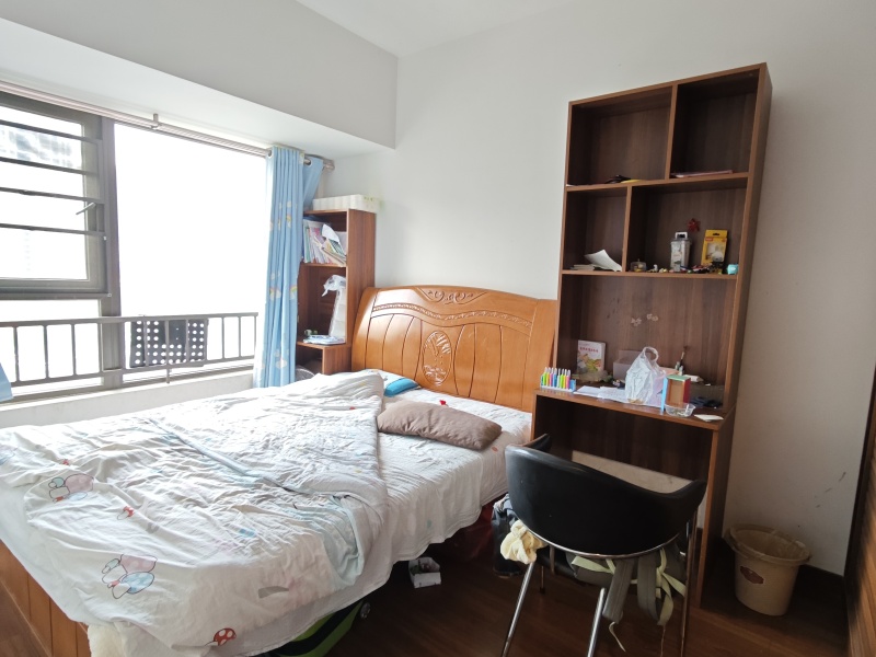 3室2廳2陽臺(tái) 魅力之城二、四期臥室