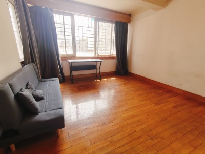 4室2廳2陽臺(tái) 五華坊33號(hào)