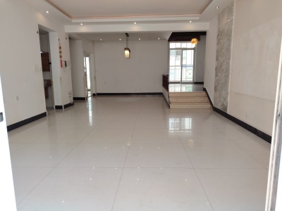 4室2廳2陽臺 書香門第