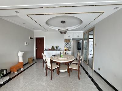 4室2廳 東驤神駿二期