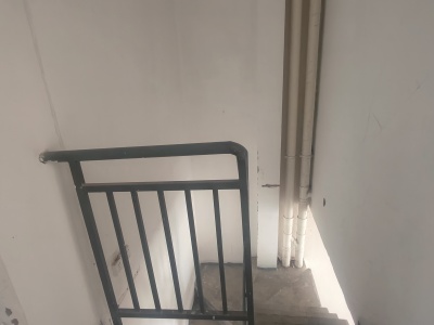 4室2廳3陽(yáng)臺(tái) 藍(lán)光水岸公園