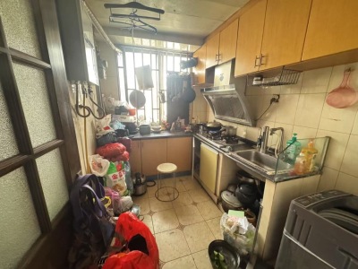 3室2廳1陽(yáng)臺(tái) 昆安大廈