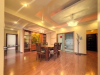 5室2廳3陽臺 春怡雅苑餐廳