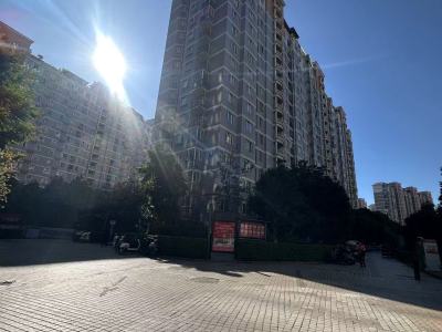 4室2廳2陽臺 世紀(jì)城望春苑