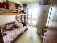 3室2廳2陽(yáng)臺(tái) 國(guó)茶港臥室