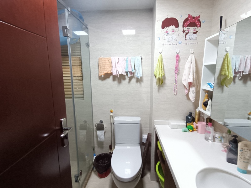 3室2廳1陽(yáng)臺(tái) 保利大家衛(wèi)生間