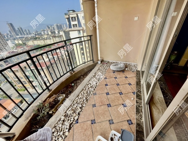 3室2廳2陽臺 同德錦江嘉園陽臺