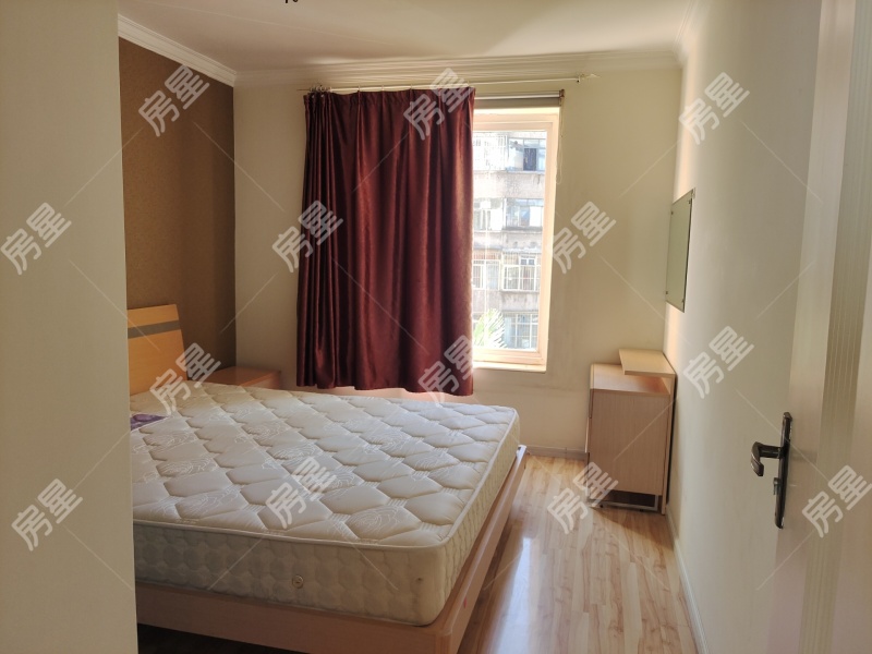 2室2廳1陽臺 人民巷65號臥室