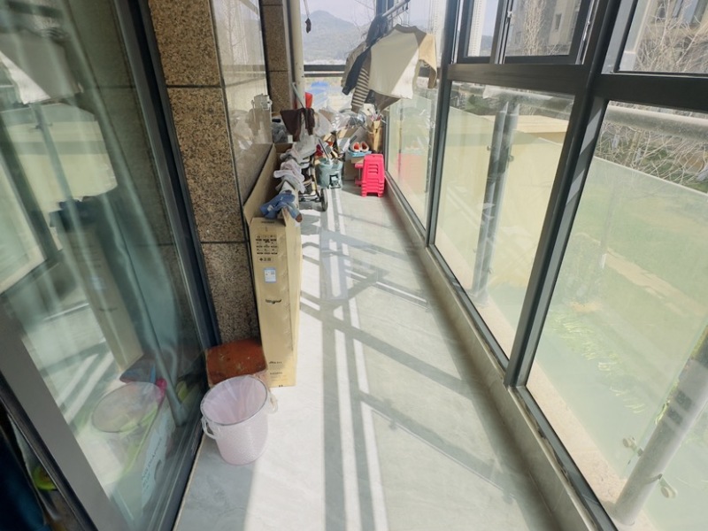 中建龙熙壹号二期阳台