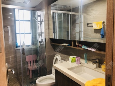 4室2廳2陽臺 美的順城府