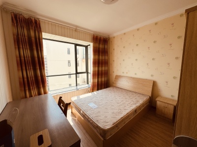 3室2廳2陽(yáng)臺(tái) 滇池嶺秀二期