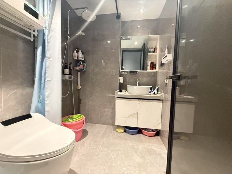 4室2廳2陽臺 華潤悅府一期衛(wèi)生間