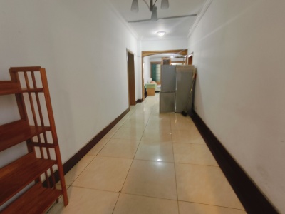 3室2廳1陽臺 玉帶商住樓