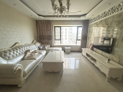 4室2廳2陽臺(tái) 同德昆明廣場A區(qū)