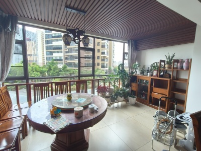 4室2廳1陽臺(tái) 和諧家苑二期