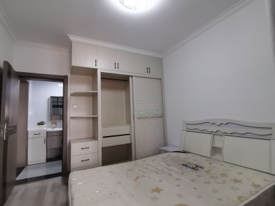 2室2廳1陽臺 中天城天闊