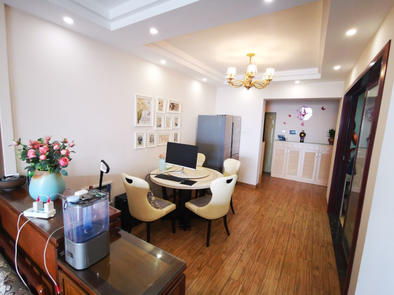 3室2廳2陽(yáng)臺(tái) 春城慧谷B區(qū)餐廳