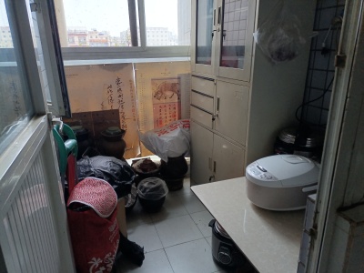 2室2廳2陽(yáng)臺(tái) 世紀(jì)城玉春苑