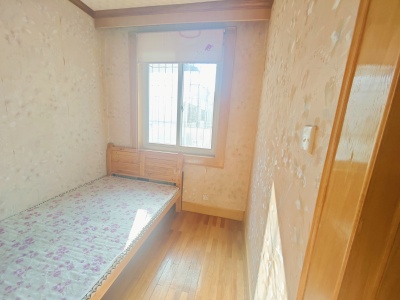 3室2廳 龍泉花園