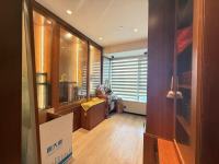 4室2廳2陽臺 華潤悅府一期臥室