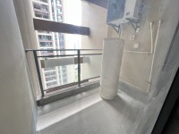 4室1廳2陽臺(tái) 潤城八區(qū)陽臺(tái)