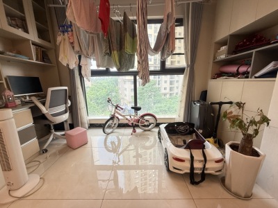 3室2廳2陽臺 俊發(fā)城紫薇苑A區(qū)