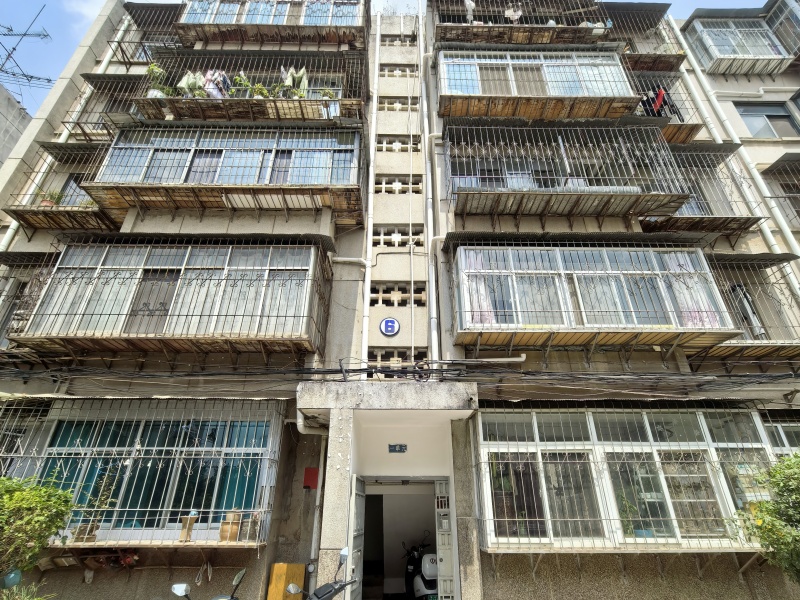 财经大学西区其他