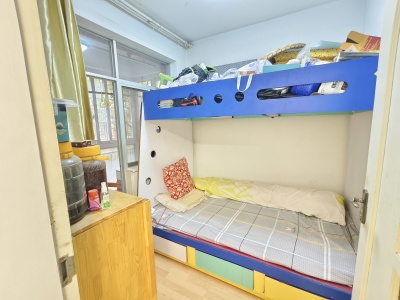 3室2廳1陽臺(tái) 文華苑