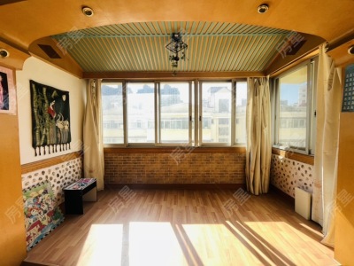 3室2廳1陽(yáng)臺(tái) 金牛小區(qū)