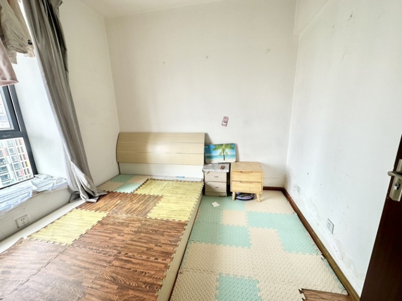 3室2廳1陽臺 正大紫都城臥室