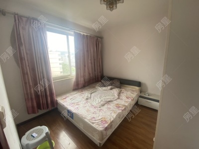 3室2廳1陽臺 國城小區(qū)